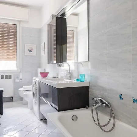 شقة San Donato Family Apartment By Wonderful Italy *